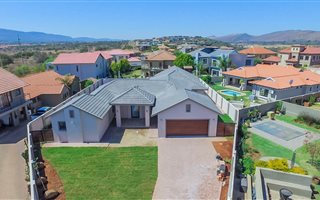 4 Bedroom House in Xanadu