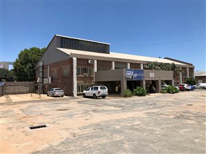 6000 m² Industrial space in Heriotdale