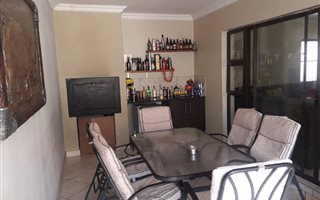 4 Bedroom House in Val de Grace