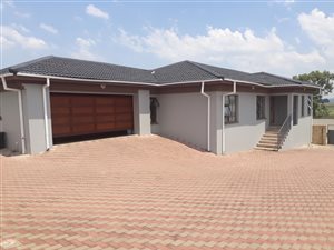 4 Bed House in Aviary Hill