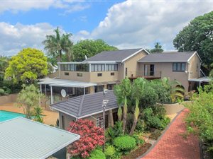 7 Bed House in Amanzimtoti