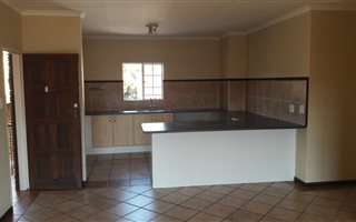 3 Bedroom Apartment in Boardwalk Villas
