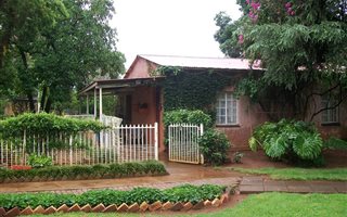 4.9 ha Farm in Zeerust