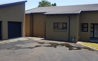 3 Bedroom House in Wierda Park