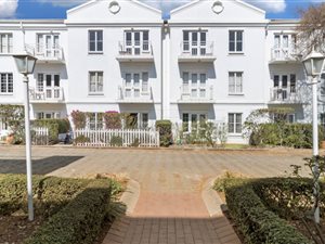 2 Bed Apartment in Dunkeld West