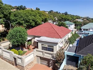 3 Bed House in Kensington