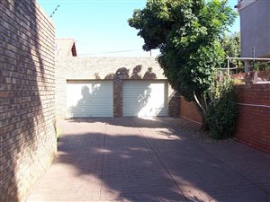 3 Bed House in Doornpoort and surrounds
