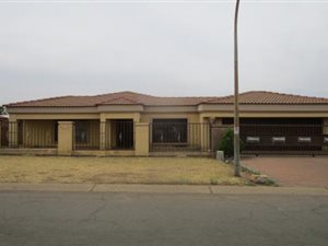 3 Bed House in Heidelberg Central