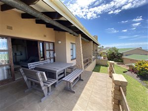 3 Bed Apartment in Uvongo