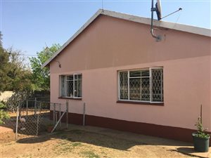 3 Bed House in Freemanville