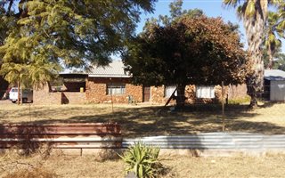 3 Bedroom House in Onderstepoort