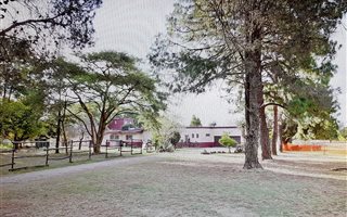 3 Bedroom House in Beckedan