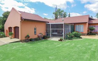 3 Bedroom House in Birchleigh North