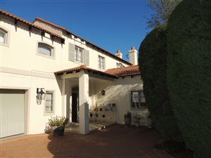 4 Bed House in La Pastorale