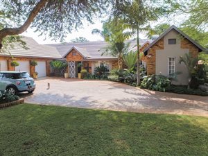 5 Bed House in Theresa Park