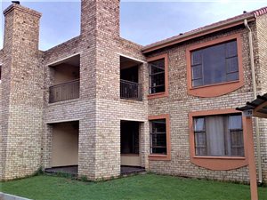 2 Bed Apartment in Vaalpark