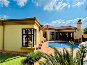 3 Bed House in Moreleta Park