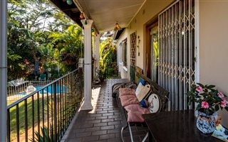 3 Bedroom House in Manor Gardens