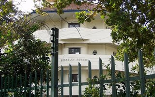 Bachelor apartment in Rondebosch