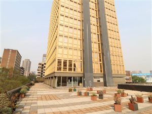 10000 m² Commercial space in Johannesburg Central