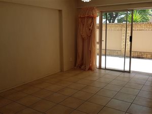 2 Bed Apartment in Westdene