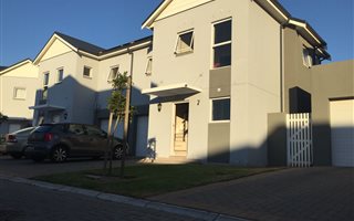 3 Bedroom Townhouse in Buh Rein Estate