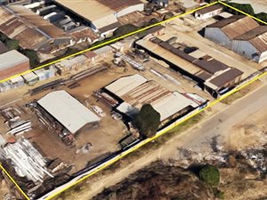 2005 m² Commercial space in Despatch
