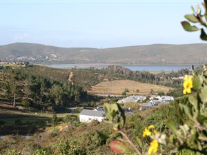 4057 m² Land available in Eastford Ridge