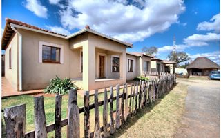 3 Bedroom Flat in Koster