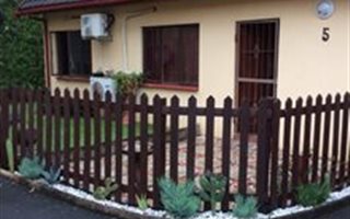 2 Bedroom Townhouse in Escombe