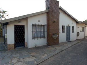 10 Bed House in Ashley
