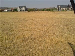 997 m² Land available in Waterlake Farm