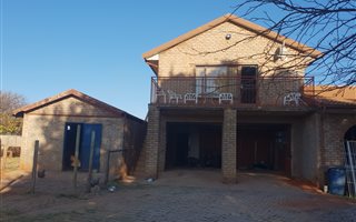 1.7 ha Farm in Tarlton