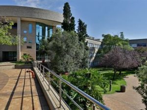 7346 m² Office Space in Sandhurst