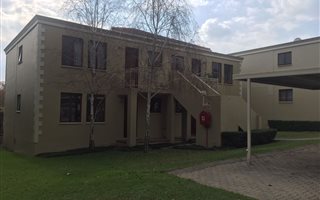 2 Bedroom Townhouse in Craighall