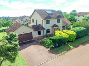 4 Bedroom House in Clifton Hill Estate