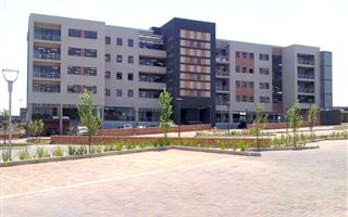 100 m² Office Space in Fourways