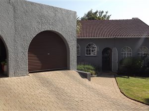 4 Bed House in Wilro Park