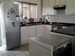 3 Bed Townhouse in Rembrandt Park