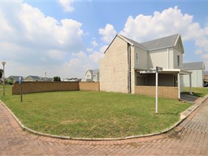 150 m² Land available in Vanderbijlpark SE