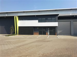 823 m² Commercial space in Cornubia