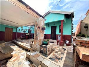 2 Bed House in Dube