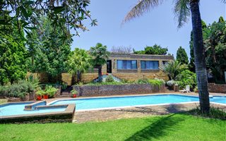 5 Bedroom House in Ferndale