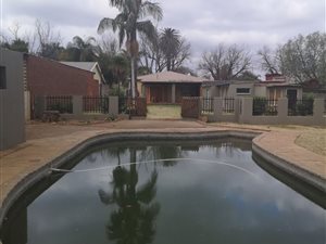 3 Bed House in Parktown Estate