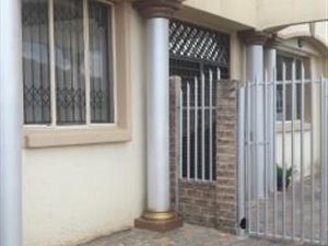 3 Bedroom House in Reuven