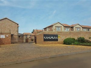 4 Bed Townhouse in Willowbrook