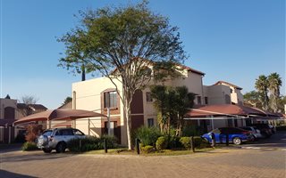 2 Bedroom Apartment in Bromhof