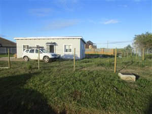 2 Bed House in Fisherhaven