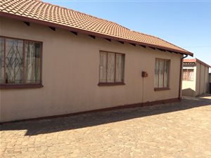 3 Bed House in Payneville