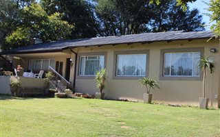 3 Bedroom House in Valhalla